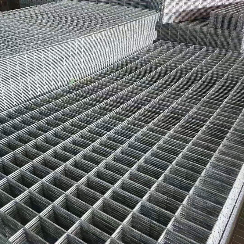 Welded wire mesh panels 